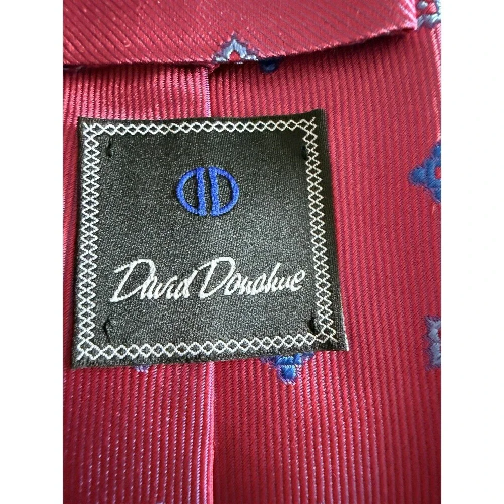 David Donahue Tie Raspberry Pink Geometric Mens 100% Silk